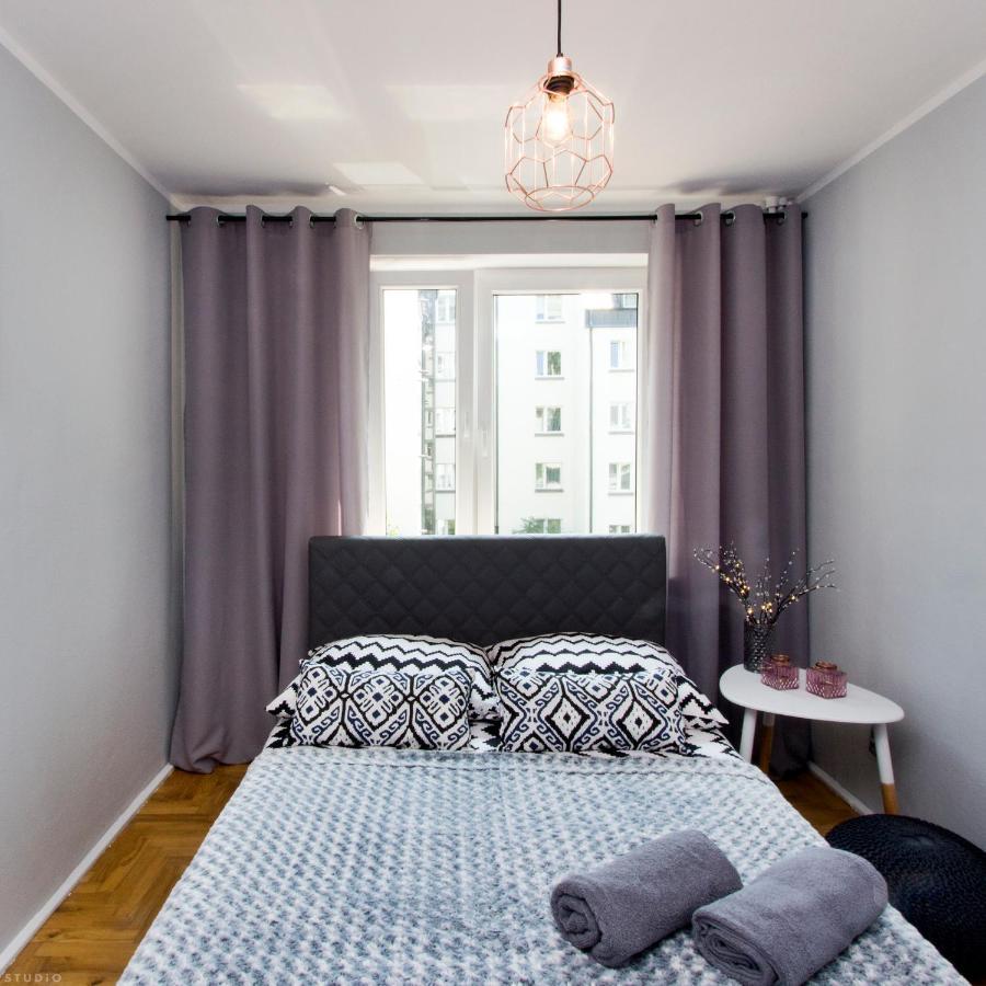 Clicktheflat Hoza Street Apart Rooms وارسو المظهر الخارجي الصورة