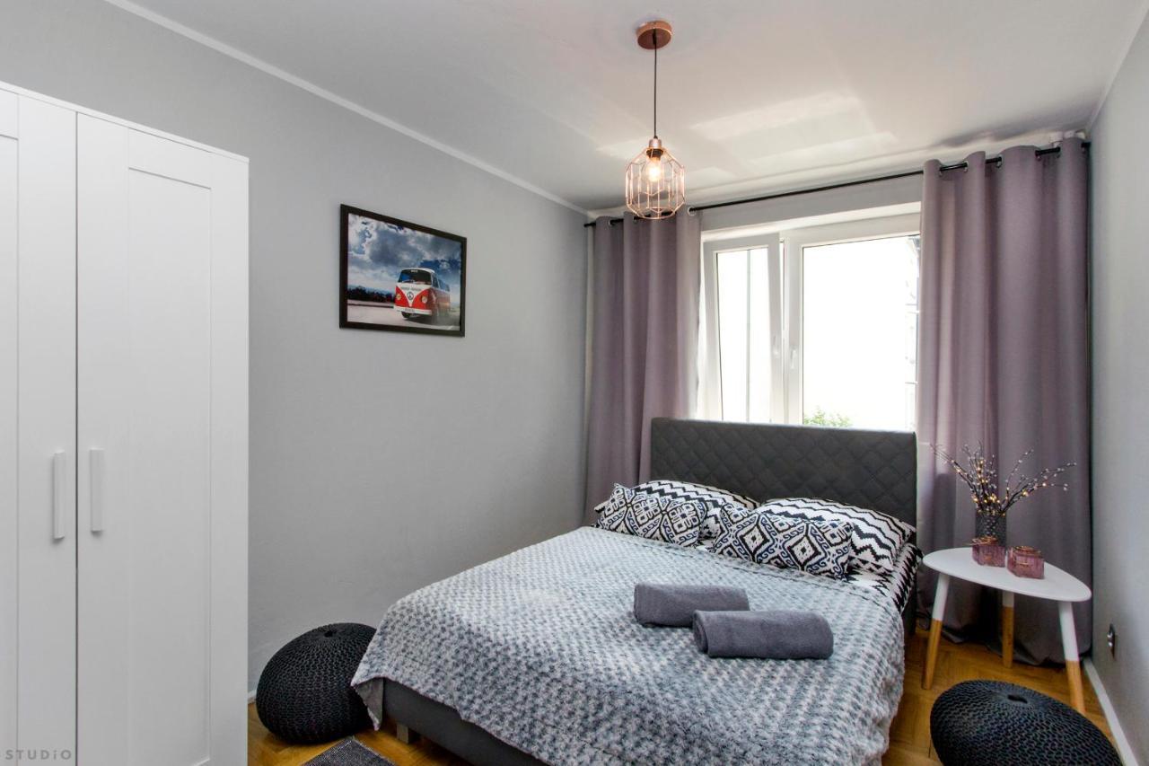 Clicktheflat Hoza Street Apart Rooms وارسو المظهر الخارجي الصورة