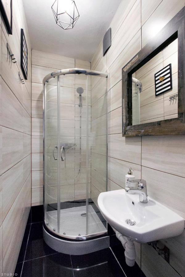 Clicktheflat Hoza Street Apart Rooms وارسو المظهر الخارجي الصورة