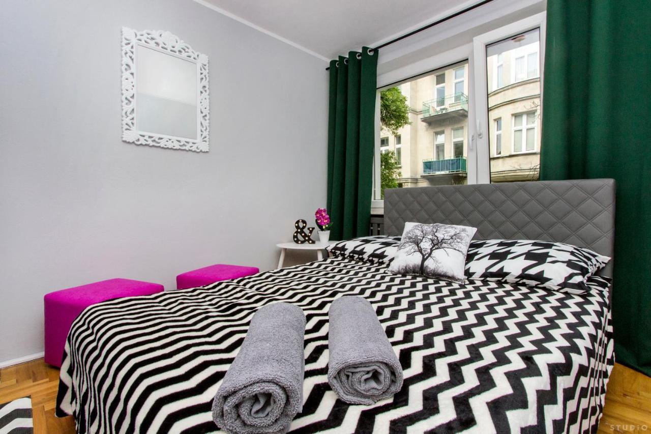 Clicktheflat Hoza Street Apart Rooms وارسو المظهر الخارجي الصورة